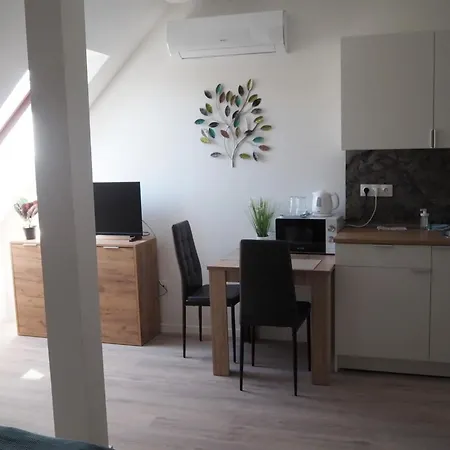 Szent Benedek Apartman * Fot