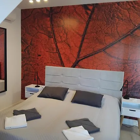 شقة Szent Benedek Apartman *