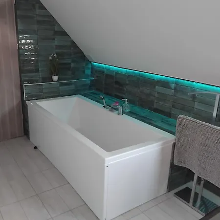 شقة Szent Benedek Apartman Fot
