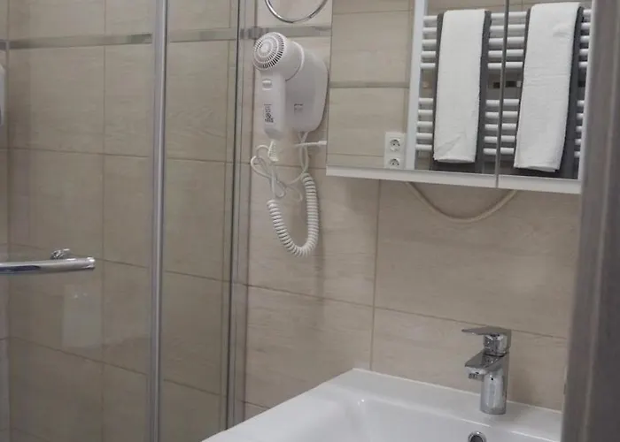 شقة Szent Benedek Apartman
