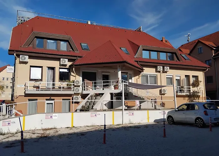 Szent Benedek Apartman شقة *