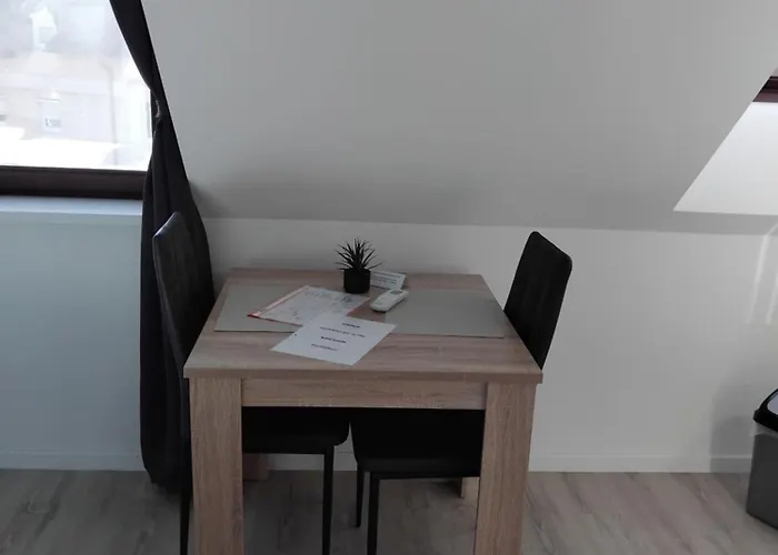 شقة Szent Benedek Apartman *